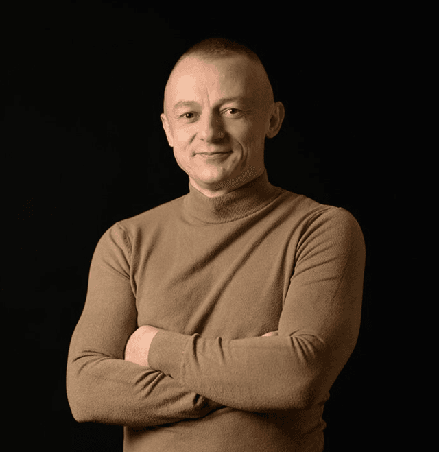 Piotr Sikora - Process Automation | AI | n8n | Python | JavaScript